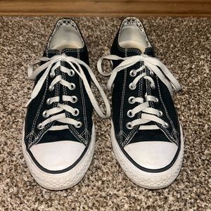 W9 M7 Black Low Top Converse